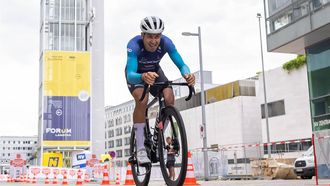 This photo taken on July 2, 2024 shows Team Coop Repsol's Norwegian rider Andre Drege competing during the prologue stage St Poelten - St Poelten (3 km) in Kals am Grossglockner, Austria, during the 2024 Tour of Austria. Norwegian rider Andre Drege has died after injuries he sustained in a fall while racing downhill on the penultimate stage of the Tour of Austria, organisers said on July 6, 2024. The 25-year-old Coop Repsol rider had joined the leading group on one of Austria's highest roads in the Grossglockner region, when he fell, the APA agency reported citing organisers.
Johann GRODER / EXPA / APA / AFP