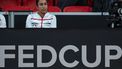 DEN HAAG - Coach Elise Tamaela van Kiki Bertens bekijkt de partij tegen Aljaksandra Sasnovitsj in de Fed Cup-kwalificatiewedstrijd tegen Wit-Rusland. ANP RONALD HOOGENDOORN