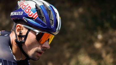 epa11573392 Slovenian rider Primoz Roglic of Red Bull-Bora-Hansgrohe competes during the thirteenth stage of the La Vuelta a Espana cycling race over 176km from Lugo to Puerto de Ancares, Spain, 30 August 2024.  EPA/JAVIER LIZON