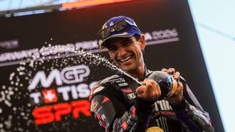 epa13250029 Winner Spanish MotoGP rider Jorge Martin of Aprilia Racing celebrates on podium after the Sprint race for the Motorcycling Grand Prix of Austria at the Red Bull Ring race track in Spielberg, Austria, 19 September 2026.  EPA/MARTIN DIVISEK