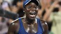 epa12287570 Victoria Mboko of Canada reacts after defeating Elena Rybakina of Kazakhstan in their semifinal match during the National Bank Open tennis tournament in Montreal, Canada, 06 August 2025.  EPA/GRAHAM HUGHES