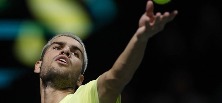 epa12488185 Carlos Alcaraz of Spain in action during his second round match against Cameron Norrie of Great Britain at the ATP Paris Masters tennis tournament in Nanterre, outside Paris, France, 28 October 2025.  EPA/YOAN VALAT