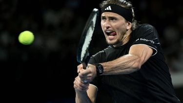 epa12667286 Alexander Zverev of Germany in action during the Men’s 2nd round match against Alexandre Muller of France on day 4 of the 2026 Australian Open tennis tournament in Melbourne, Australia, 21 January 2026.  EPA/JOEL CARRETT AUSTRALIA AND NEW ZEALAND OUT