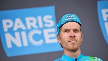 epa11951000 Dutch rider Cees Bol of team Astana before the start of the 1st stage of the Paris Nice cycling race over 156.1km from Le Perray-en-Yvelines  to Le Perray-en-Yvelines, France, 09 March 2025.  EPA/CHRISTOPHE PETIT TESSON