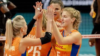 2022-09-23 21:12:43 ARNHEM - Jolien Knollema van het Nederlands vrouwen volleybalteam in actie tegen Kenia tijdens de openingswedstrijd in het GelreDome in Arnhem van het wereldkampioenschap volleybal. ANP SANDER KONING