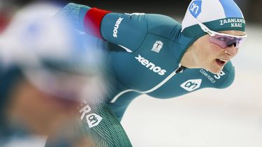 HEERENVEEN - Irene Schouten in actie op de 3000 meter tegen Marijke Groenewoud tijdens de tweede dag van het NK afstanden in Thialf. ANP VINCENT JANNINK