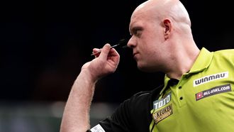 DEN BOSCH - Darter Luke Littler tijdens de kwartfinale van de TOTO Dutch Darts Masters. Tijdens het World Series-toernooi nemen acht Nederlandse darters het op tegen acht internationale topdarters. ANP JEROEN JUMELET