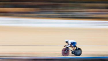 Great Britain's Katy Marchant competes during the women’s sprint qualifying round of the UCI Track Cycling World Championships in Ballerup, Denmark, on October 17, 2024. 
JONATHAN NACKSTRAND / AFP
