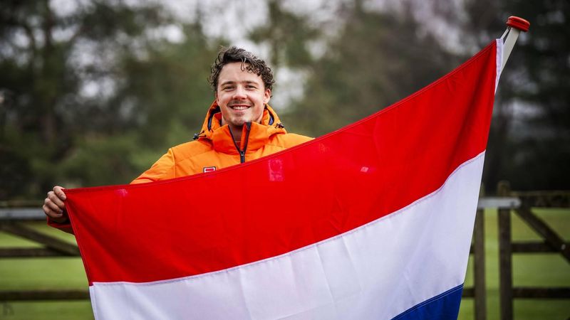 ARNHEM - Zitskiër Jeroen Kampschreur en para-alpineskiër Claire Petit worden gepresenteerd als de vlaggendragers voor de Paralympische Spelen in Milaan op Papendal. FREEK VAN DEN BERGH / ANP