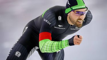 HEERENVEEN - Kjeld Nuis in actie op de 1000 meter voor mannen tijdens de slotdag van het NK afstanden in Thialf. Voor de Nederlandse rijders en rijdsters is dit toernooi een belangrijke tussenstop onderweg naar het WK afstanden in Hamar. ANP SEM VAN DER WAL