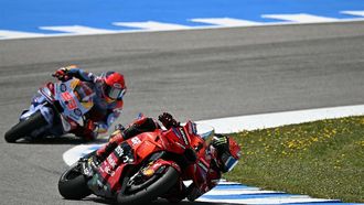 Ducati Italian rider Francesco Bagnaia competes during the MotoGP Spanish Grand Prix race at the Jerez racetrack in Jerez de la Frontera on April 28, 2024. 
JORGE GUERRERO / AFP