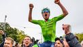 Slovenia's Tadej Pogacar celebrates with his team after winning the men's Elite Road Race cycling event during the UCI 2024 Road World Championships, in Zurich, on September 29, 2024. 
Fabrice COFFRINI / AFP