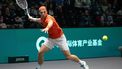 epa11606310 Tallon Griekspoor of the Netherlands in action against Flavio Cobolli of Italy during the Davis Cup Finals Group A match between Italy and the Netherlands in Bologna, Italy, 15 September 2024.  EPA/MAX CAVALLARI