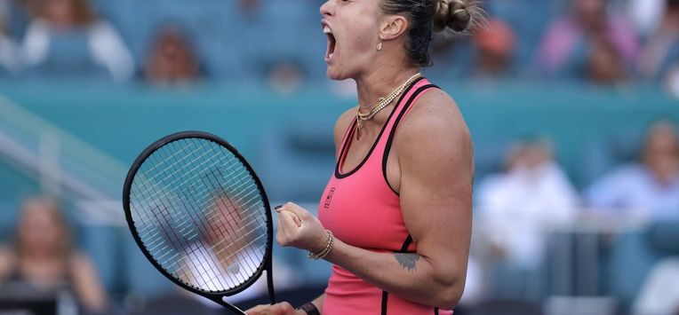 epa12857838 Aryna Sabalenka of Belarusia reacts against Coco Gauff of the USA during the Women's Final match at the 2026 Miami Open tennis tournament at the Hard Rock Stadium in Miami, Florida, USA, 28 March 2026.  EPA/CRISTOBAL HERRERA-ULASHKEVICH