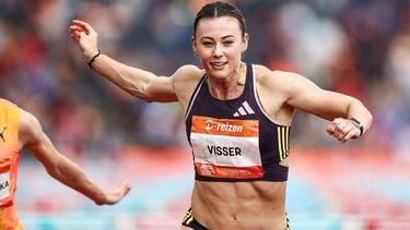 HENGELO - Nadine Visser (NED) in actie in de finale van de 100 meter horden tijdens de FBK Games. ANP VINCENT JANNINK