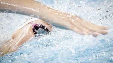 PARIJS - Marrit Steenbergen in actie tijdens de finales 100 meter vrije slag op de vijfde dag van het zwemmen op de Olympische Spelen. ANP KOEN VAN WEEL