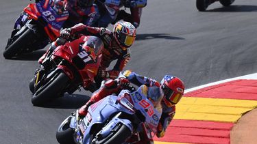 Ducati Spanish rider Marc Marquez, KTM Spanish rider Pedro Acosta and Ducati Spanish rider Jorge Martin compete during the MotoGP Aragon Grand Prix at the Motorland circuit in Alcaniz, northeastern Spain, on September 1, 2024. 
 
JOSE JORDAN / AFP