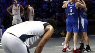 epa11968048 Serbia's players celebrate their winning as Netherlands's Dimeo van der Horst (Front), Jan Driessen (C) and Bryan Alberts (R) show their dejection during the men's FIBA basketball 3x3 Champions Cup 2025 basketball final game between Serbia and Netherlands in Bangkok, Thailand, 16 March 2025.  EPA/RUNGROJ YONGRIT