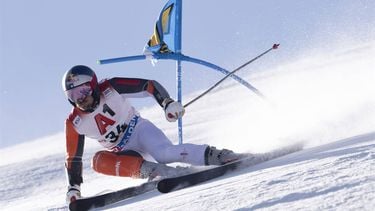 epa11686470 Marcel Hirscher of the Netherlands in action during the first run of the Men's Giant Slalom race of the FIS Alpine Skiing World Cup season opener on the Rettenbach glacier, in Soelden, Austria, 27 October 2024.  EPA/JEAN-CHRISTOPHE BOTT