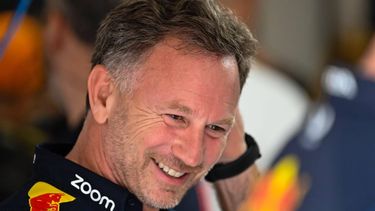 2023-07-21 16:56:03 epa10760693 Red Bull team principal Christian Horner reacts during the second practice session at the Hungaroring Circuit race track in Mogyorod, near Budapest, Hungary, 21 July 2023. The Formula One Hungarian Grand Prix will take place on 23 July.  EPA/Tamas Vasvari HUNGARY OUT