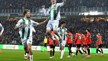 GRONINGEN - Wouter Prins of FC Groningen viert de 1-0 tijdens de Nederlandse Eredivisie wedstrijd tussen FC Groningen en NEC in het Euroborg stadion op 8 februari 2025 in Groningen, Nederland. ANP GERRIT VAN KEULEN