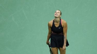 Belarus's Aryna Sabalenka reacts during her women's singles second round tennis match against Russia's Polina Kudermetova on day four of the US Open tennis tournament at the USTA Billie Jean King National Tennis Center in New York City, on August 27, 2025. 
CHARLY TRIBALLEAU / AFP