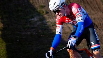 HOOGERHEIDE - Tibor del Grosso tijdens de Mannen Elite UCI wereldbekerwedstrijd veldrijden. IRIS VAN DEN BROEK / ANP