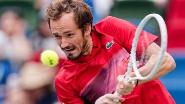 epa11651829 Daniil Medvedev of Russia in action against Jannik Sinner of Italy during their Men's Singles quarter-finals tennis match at the Shanghai Masters tennis tournament in Shanghai, China, 10 October 2024.  EPA/ALEX PLAVEVSKI