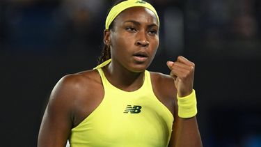 epa11825710 Coco Gauff of USA celebrates a point during her Women's Singles round 2 match against Jodie Burrage of Great Britain at the 2025 Australian Open in Melbourne, Australia, 15 January 2025.  EPA/LUKAS COCH  AUSTRALIA AND NEW ZEALAND OUT