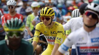 epa11487140 Yellow jersey Slovenian rider Tadej Pogacar of UAE Team Emirates gets ready ahead of the start of the 19th stage of the 2024 Tour de France cycling race over 144km from Embrun to Isola 2000, France, 19 July 2024.  EPA/SEBASTIEN NOGIER