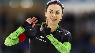 2023-10-28 17:10:32 HEERENVEEN - Femke Kok reageert na de tweede 500m dames in ijsstadion Thialf. Het langebaanseizoen start met dit driedaagse kwalificatietoernooi voor de wereldbeker. ANP VINCENT JANNINK