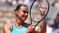 Belarus' Aryna Sabalenka reacts during her quarter-final women's singles match against China's Zheng Qinwen on day 10 of the French Open tennis tournament on Court Philippe-Chatrier at the Roland-Garros Complex in Paris on June 3, 2025. 
Anne-Christine POUJOULAT / AFP