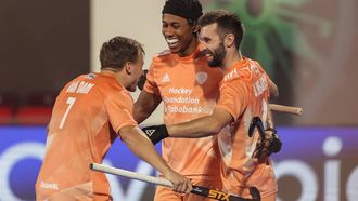 2023-01-25 20:35:30 epa10429004 (L-R) Seve Van Ass, Terrance Pieters and Steijn van Heijningen of the Netherlands celebrate a goal during the FIH Men's Field Hockey World Cup quarter final match between the Netherlands and Korea in Bhubaneswar, India, 25 January 2023.  EPA/DIVYAKANT SOLANKI