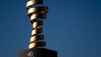 This photograph shows the Trofeo Senza Fine displayed at the end of the 21st and last stage of the 108th Giro d'Italia cycling race of 143kms from Rome to Rome on June 1, 2025. 
Luca Bettini / AFP