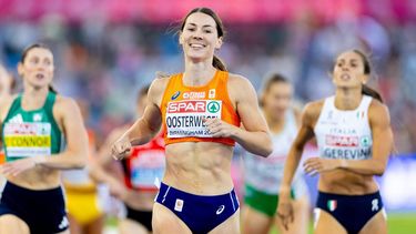 BIRMINGHAM - Emma Oosterwegel in actie op de 800 meter tijdens de finale van de meerkamp op de zesde dag van de EK atletiek. IRIS VAN DEN BROEK / ANP