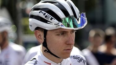 epa11440938 Slovenian rider Tadej Pogacar of team UAE Team Emirates attends a training session before the start of the 2024 Tour de France cycling race in Florence, Italy, 27 June 2024. The 111th edition of the Tour de France will start in Florence, Italy on 29 June and will finish in Nice, France on 21 July 2024.  EPA/GUILLAUME HORCAJUELO