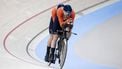 epa11571616 Tristan Bangma (R) of Netherlands with his pilot Patrick Bos in action during the Men's B 4000m Individual Pursuit Final race of the Para Cycling Track competitions in the Paris 2024 Paralympic Games, at the National Velodrome in Paris, France, 29 August 2024.  EPA/ENNIO LEANZA