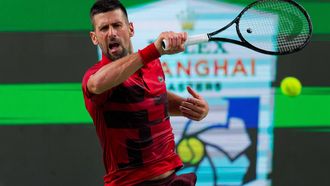 epa11643253 Novak Djokovic of Serbia in action during his Men's Singels second round match against Alex Michelsen of USA at the Shanghai Masters tennis tournament in Shanghai, China, 05 October 2024.  EPA/ALEX PLAVEVSKI