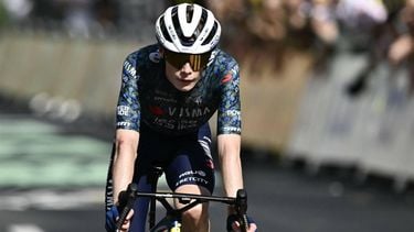 Team Visma - Lease a Bike team's Danish rider Jonas Vingegaard cycles past the finish line during the 2nd stage of the 111th edition of the Tour de France cycling race, 199 km between Cesenatico and Bologna, in Italy, on June 30, 2024. 
Marco BERTORELLO / AFP