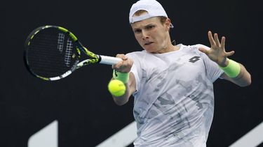 epa11075367 Jesper De Jong of the Netherlands in action during the Men's 1st round match against Pedro Cachin of Argentina at the Australian Open tennis tournament in Melbourne, Australia, 14 January 2024.  EPA/MAST IRHAM