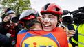 VALKENBURG - Mattias Skjelmose (Denemarken) viert zijn overwinning tijdens de finish van de Amstel Gold Race 2025 in Valkenburg. ANP MARCEL VAN HOORN