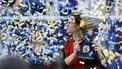 epa11555793 Jannik Sinner of Italy holds his winner's trophy after defeating Frances Tiafoe of the United States during the finals of the Cincinnati Open in Mason, Ohio, USA, 19 August 2024.  EPA/MARK LYONS