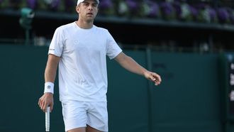 epa13075942 Tallon Griekspoor of Netherlands reacts during his Men's Singles first round match against James Duckworth of Australia at the Wimbledon Championships in London, Britain, 30 June 2026.  EPA/ADAM VAUGHAN