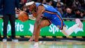 epa11065135 Oklahoma City Thunder guard Shai Gilgeous-Alexander in action during the first half of the NBA basketball game between the Washington Wizards and the Oklahoma City Thunder at the Capitol One Arena, Washington, DC, USA, 08 January 2024.  EPA/WILL OLIVER SHUTTERSTOCK OUT