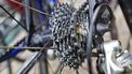 DURGERDAM - De derailleur (versnellingen) op een racefiets. ANP XTRA KOEN SUYK