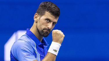 2023-09-04 03:40:52 Serbia's Novak Djokovic reacts during the US Open tennis tournament men's singles round of 16 match against Croatia's Borna Gojo at the USTA Billie Jean King National Tennis Center in New York City, on September 3, 2023. Novak Djokovic of Serbia walks onto the court before his fourth round US Open Tennis tournament match against Borna Gojo of Croatia at the USTA Billie Jean King National Tennis Center in New York on September 3, 2023.
COREY SIPKIN / AFP
