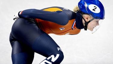 MILAAN - Xandra Velzeboer tijdens de 1000 meter bij het shorttrack schaatsen in de Milano Ice Skating Area op de Olympische Winterspelen van Milaan. ROBIN VAN LONKHUIJSEN / ANP
