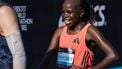 epa13199430 Peres Jepchirchir of Kenya celebrates after winning the women's 2026 Sydney Marathon in Sydney, Australia, 30 August 2026.  EPA/NADIR KINANI AUSTRALIA AND NEW ZEALAND OUT  EDITORIAL USE ONLY