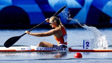 VAIRES-SUR-MARNE - Ruth Vorsselman tijdens de kanosprint (v) kajak K1 halve finale bij het kanovaren in het Stade Nautique op de Olympische Spelen. ANP ROBIN VAN LONKHUIJSEN