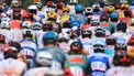 2023-07-20 13:41:12 epa10757558 The peloton in action during the 18th stage of the Tour de France 2023, a 185kms race from Moutiers to Bourg-en-Bresse, France, 20 July 2023.  EPA/MARTIN DIVISEK